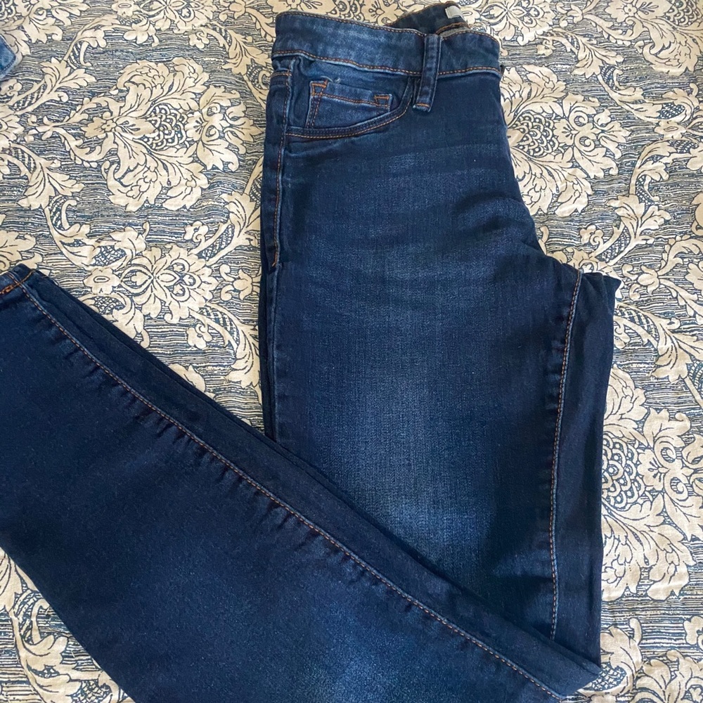 Refuge dark wash skinny stretch jeans.